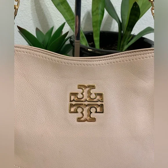 Tory Burch Blush Leather Chain-Handle Shoulder Tote - Picture 10 of 15